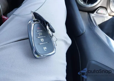 2018 Chevrolet Camaro 1Ls from USA, damaged, VIN 1G1FA1RX7J0111166